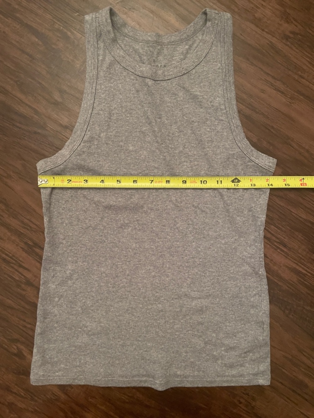 Gray Ribbed Halter Tank Top - Picture 5 of 6